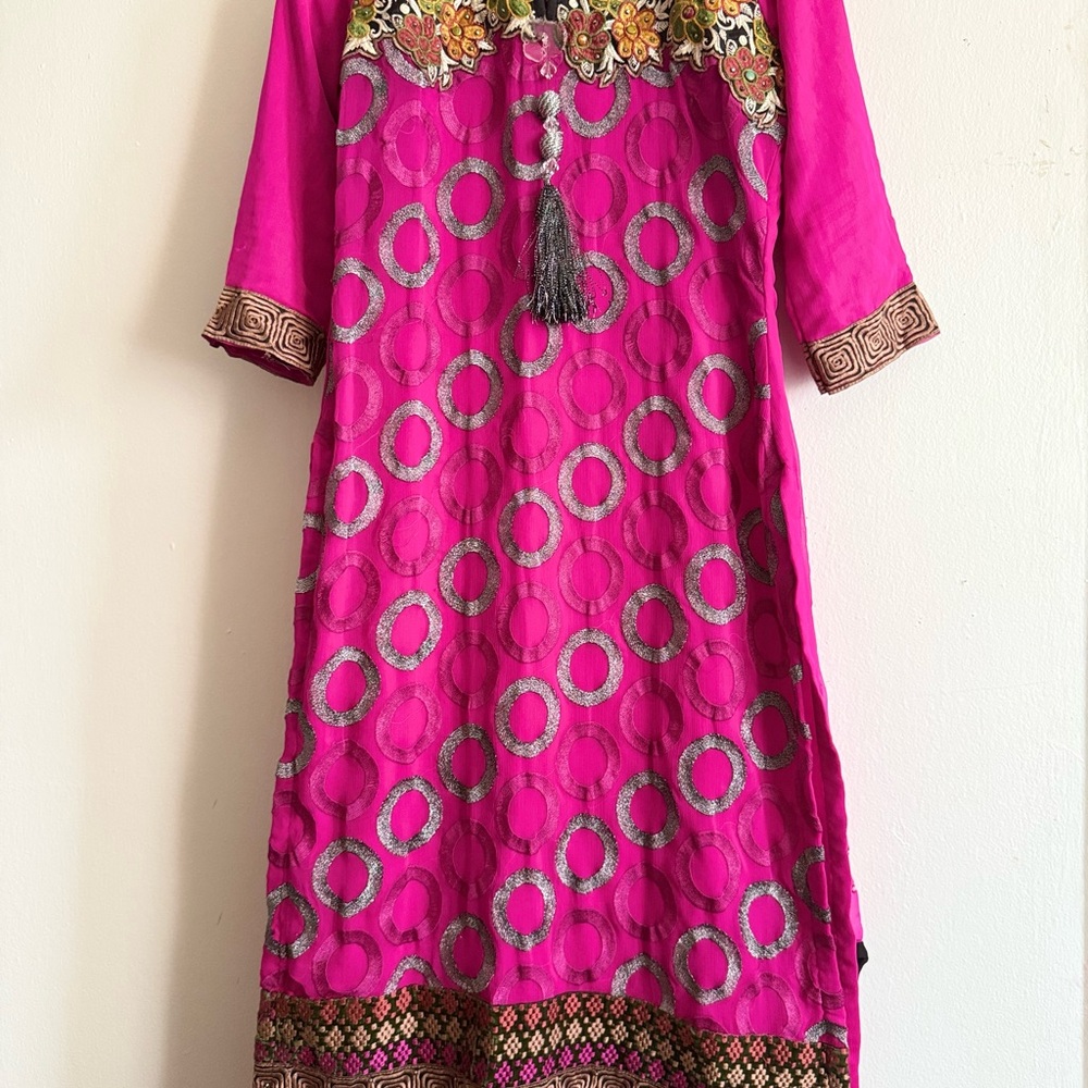 Vibrant Pink Pakistani suit /Dress